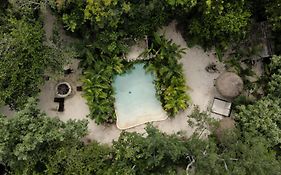Madre Tierra Eco Habitat